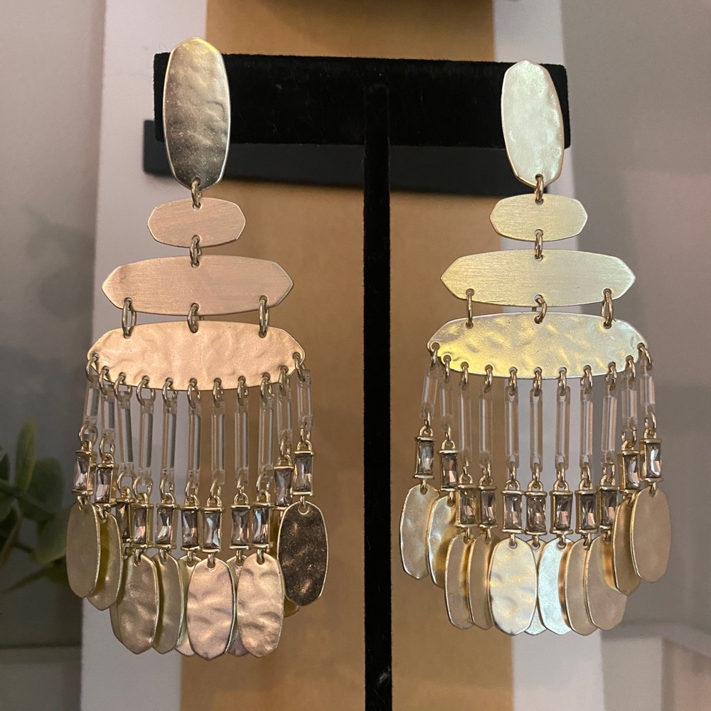 Kendra Scott - Nicola, Gold and Lilac crystal chandelier earrings.